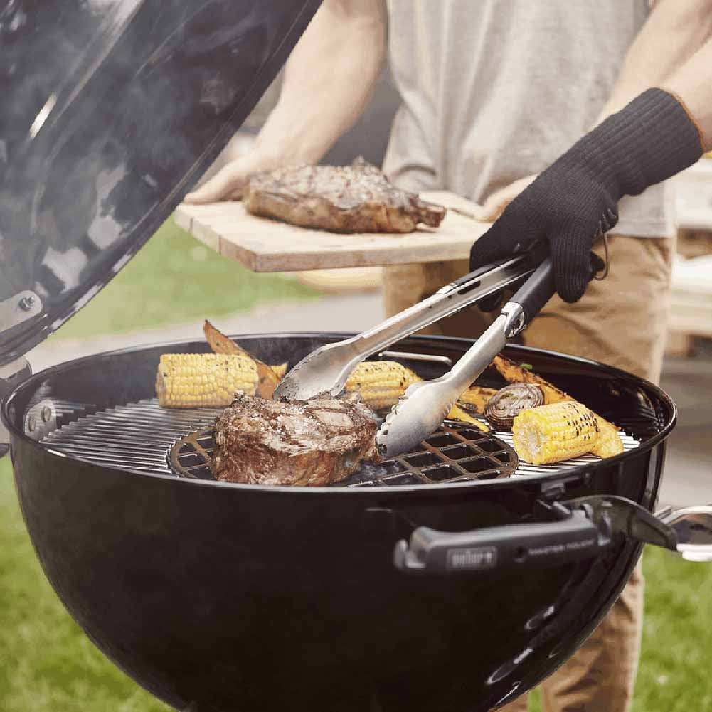 Weber Master Touch Premium E5770 Barbecue a carbone 57 cm con sistema One Touch e custodia Weber 4
