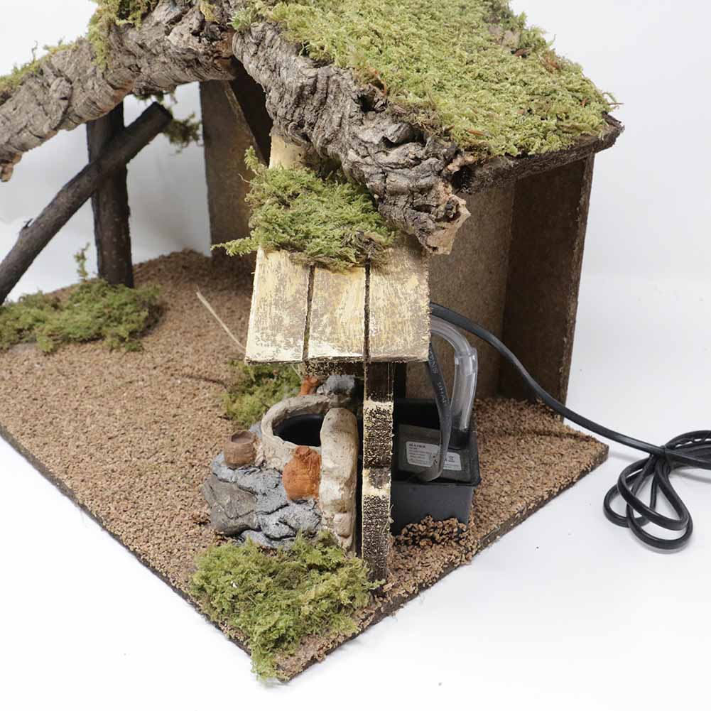 Capanna con fontana 39x24x24cm 4