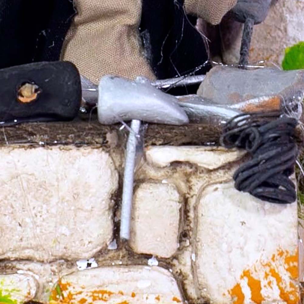 Statuine presepe movimento fabbro 10x15x17cm 3