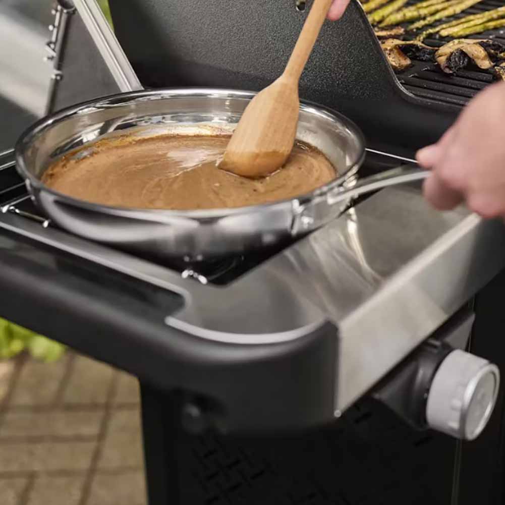 Kit Barbecue a gas Weber Spirit SP-435 con Pietra per Pizza Ø26cm Weber 9