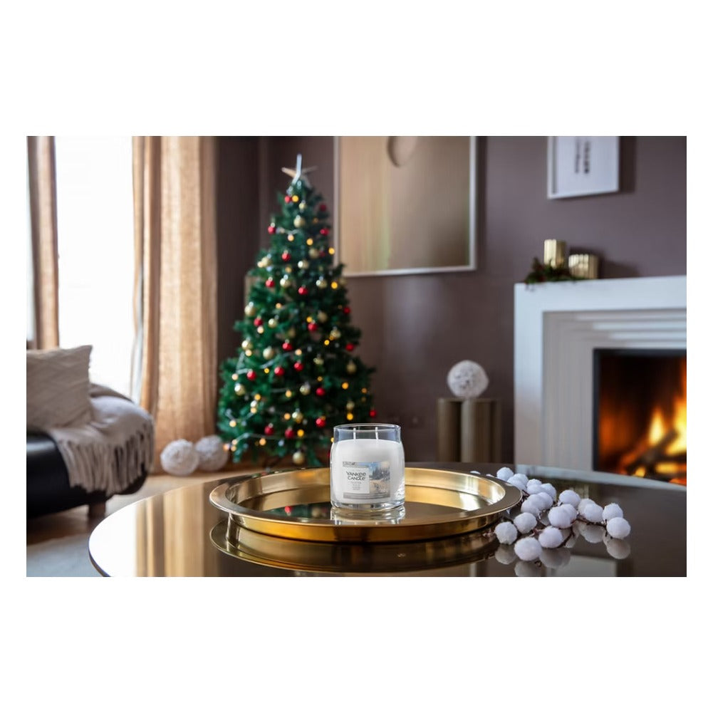 Candela Giara Media Yankee Candle Signature Winter Walk 3
