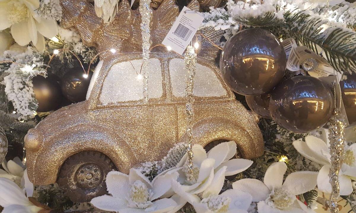 Albero di Natale color tortora: rinnoviamolo!