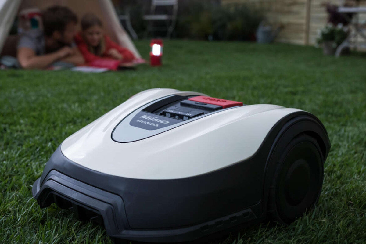 Robot Rasaerba per Giardini: Come Scegliere Senza Sbagliare