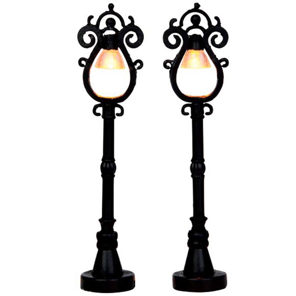 Parisian street lamp set of 2 Caddington Village Lemax Cod 44757 1