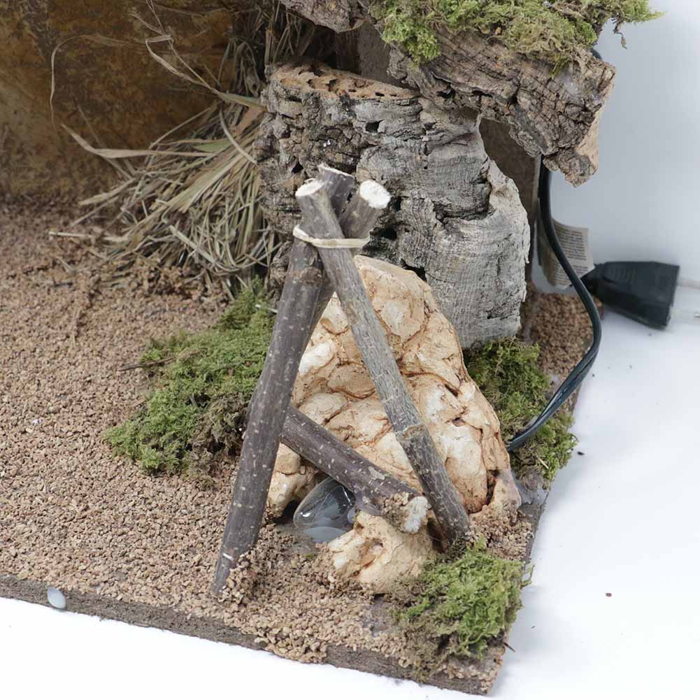 Capanna con fuoco 39x24x24cm