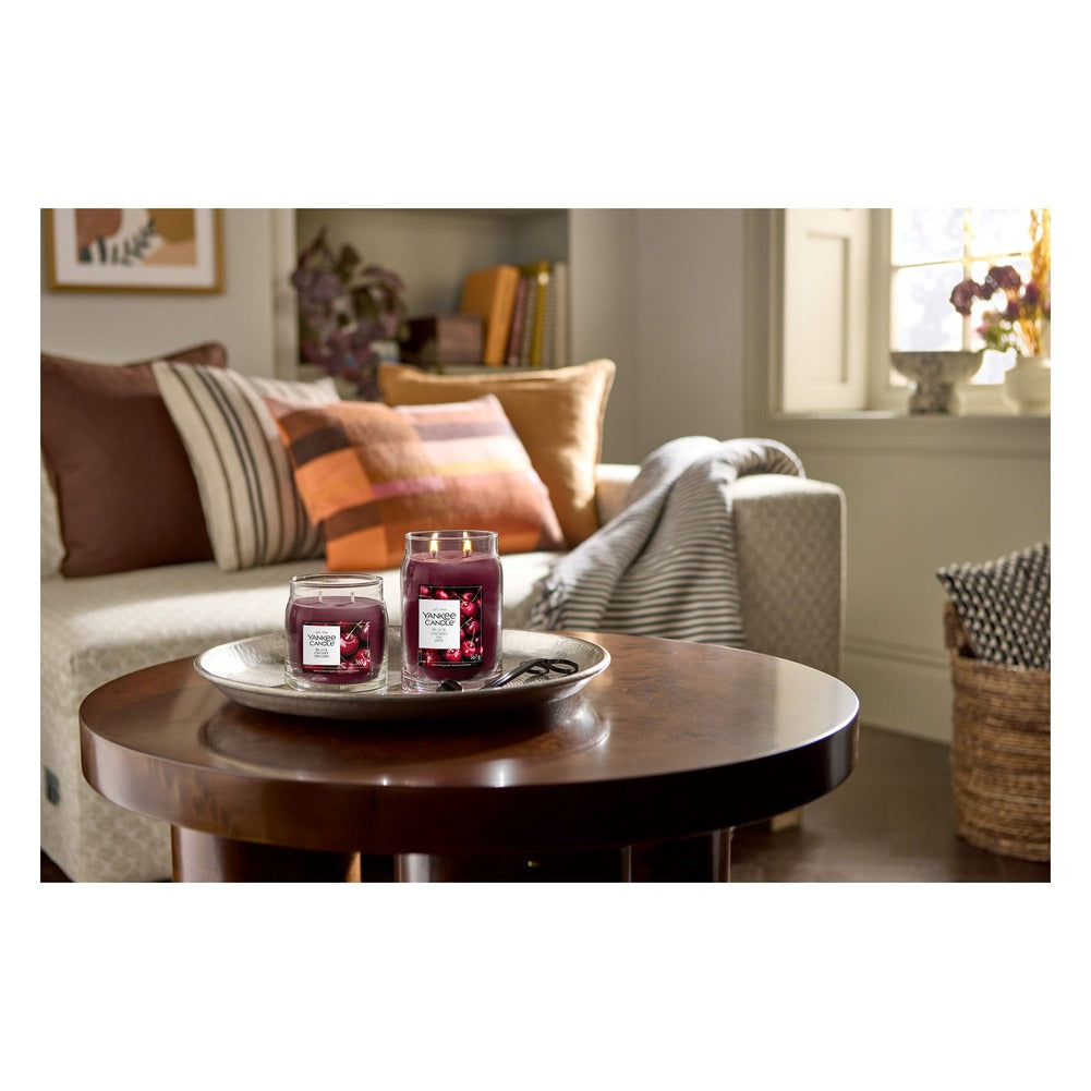 Candela Giara Media Yankee Candle Signature Black Cherry 4