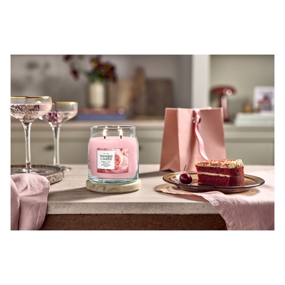 Candela Giara Media Yankee Candle Signature Fresh Cut Roses 3