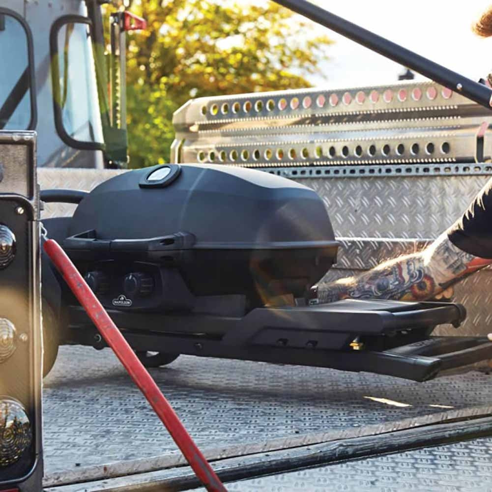 Barbecue a gas Napoleon Phantom TravelQ PRO285XMK nero opaco 4