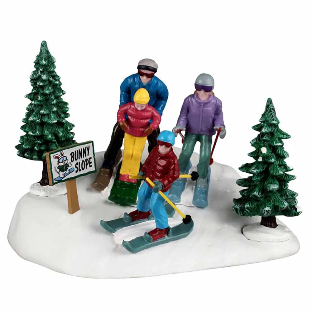 Family Ski Day Vail Village Lemax Cod 63822 1